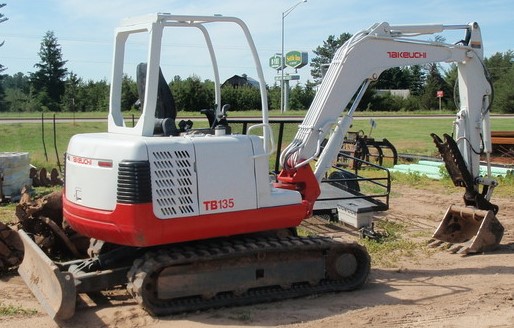 Tractor and Mini Excavator - Degolyer Enterprises - Keystone Heights - Middleburg - St. Augustine - Gainesville - Starke - Palatka - Northeast Florida - Odom Ranch Land